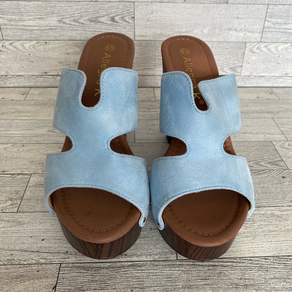 Allegra K‎ Women's Platform Slide Block Heel Sandals Size 8.5 Shoes Baby Blue - Picture 1 of 9